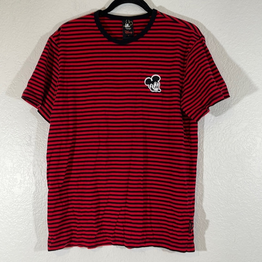 FOREVER 21 DISNEY VINTAGE MICKEY MOUSE THE ORIGINAL SHORT SLEEVE STRIPE MEDIUM